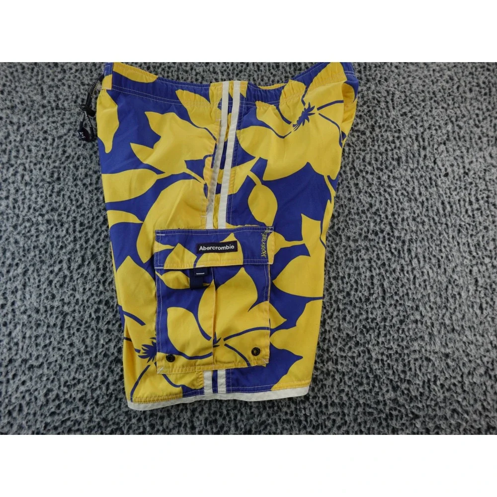 Abercrombie Fitch Mens Yellow Blue Floral Board Shorts Cargo Pockets Size M‎